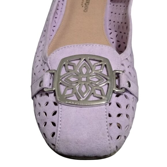Christian Siriano Size 11 Flats Womens Lavender Laser-Cut Silver Buckle Detail - Picture 3 of 8